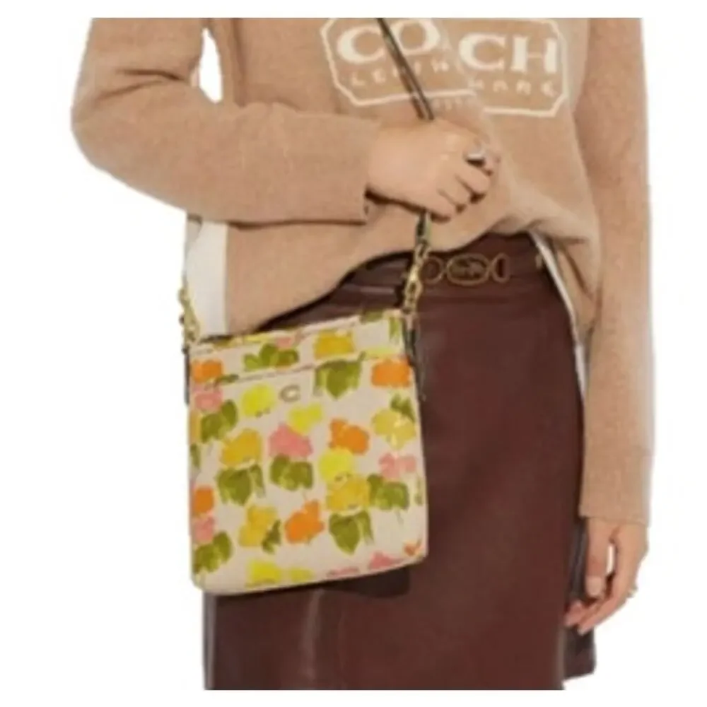 Coach Kitt Crossbody Floral Print Multi Pebble Leather CC556 - Picture 3 of 3